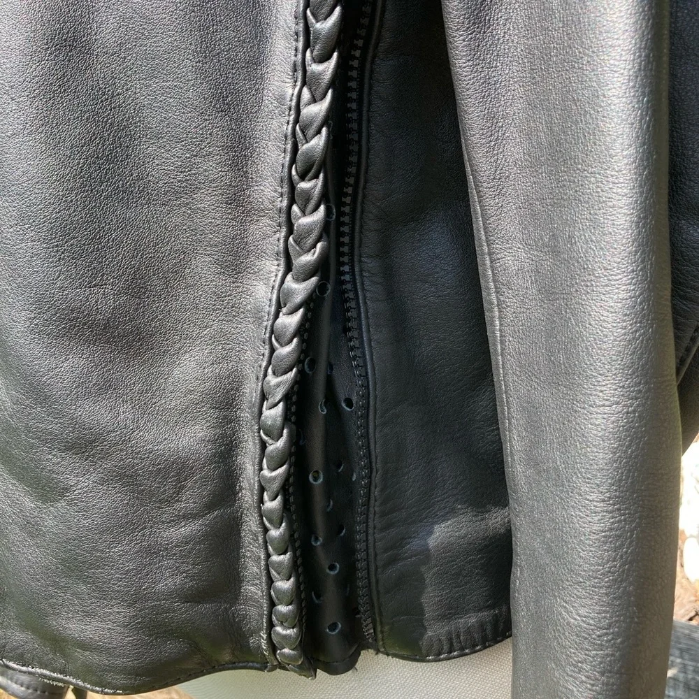 HARLEY-DAVIDSON Willie G Genuine Leather Women’s Black Fringe Jacket Sz Medium - Picture 8 of 16